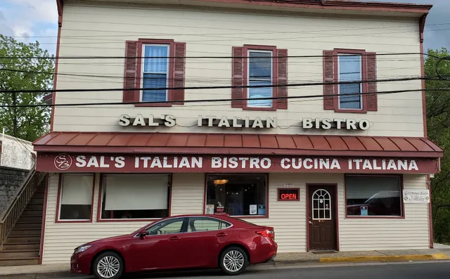 Sal's Italian Bistro