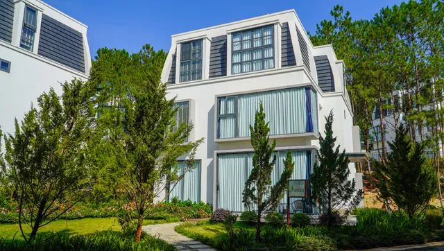 Rừng Thông Núi Voi Villa & Resort