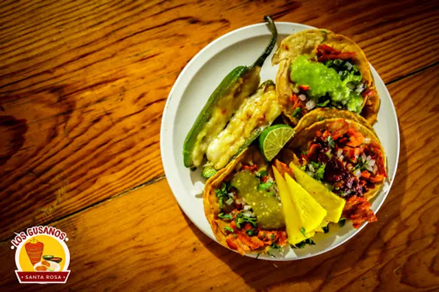 Los Gusanos Santa Rosa