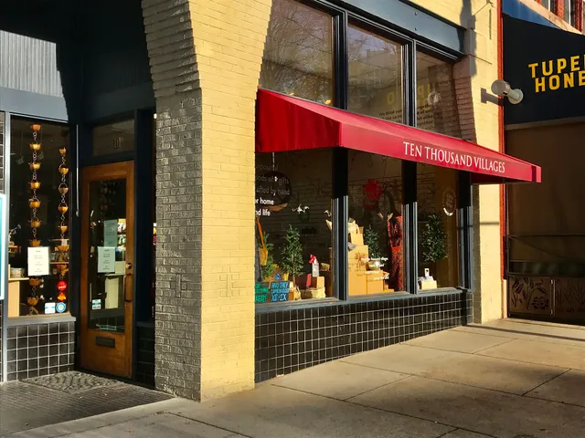 Ten Thousand Villages in Asheville