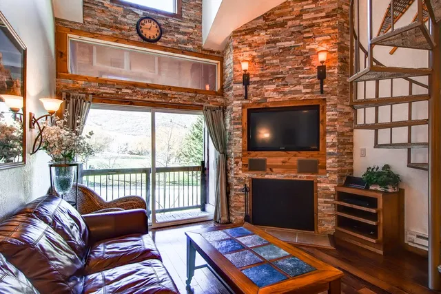 Snowcrest Condominiums