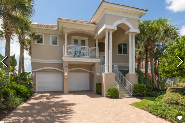 Tropical Hideaway Beach House Rental