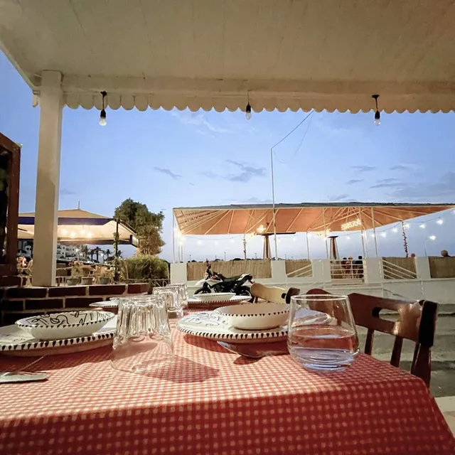 SANNEFA TRAITEUR LA MARSA