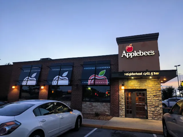 Applebee's Grill + Bar