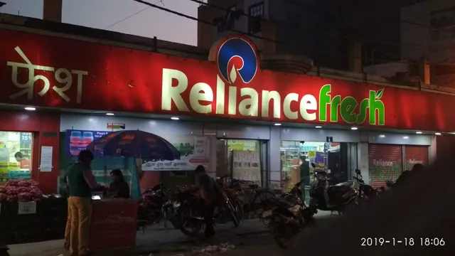 Reliance Fresh store