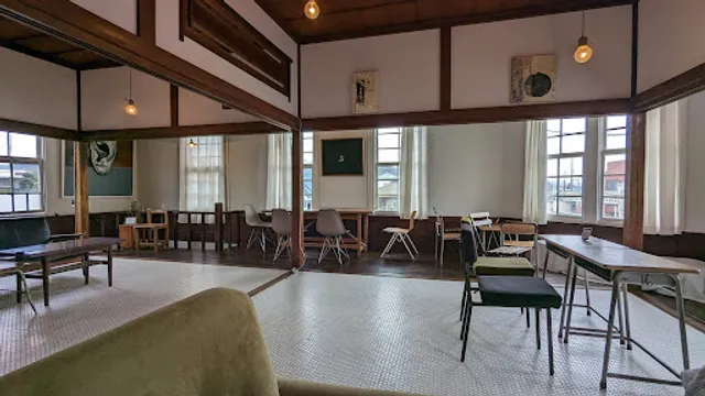 TRAYCLE Market&Coffee