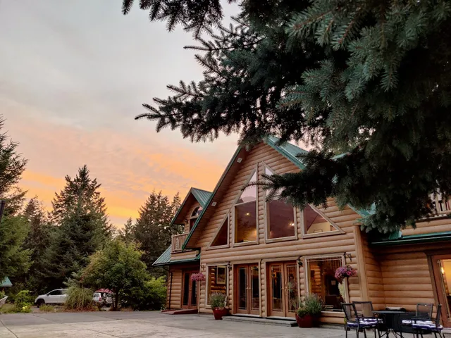 Cowichan River Lodge