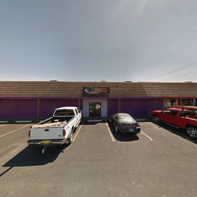 El Nayarita Sport Bar & Grill