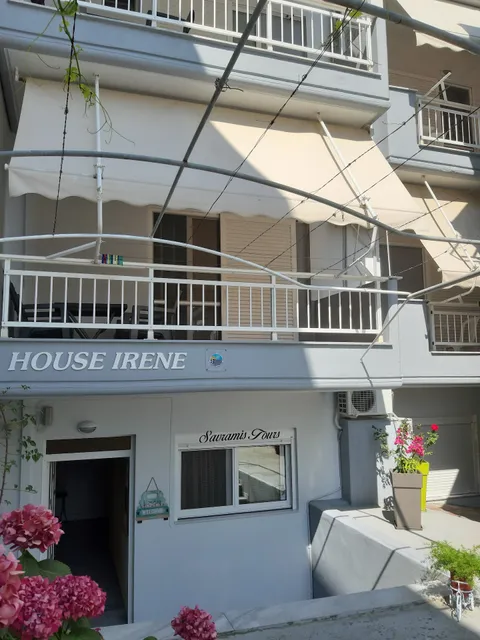 HOUSE IRENE AND STELIOS