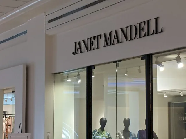 Janet Mandell Showroom