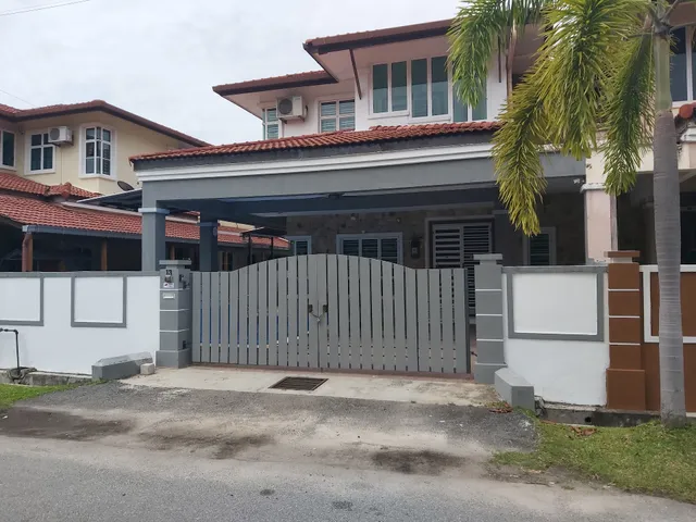 THMB Tanoshii Homestay