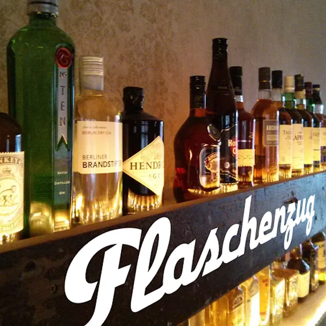 Flaschenzug Bar