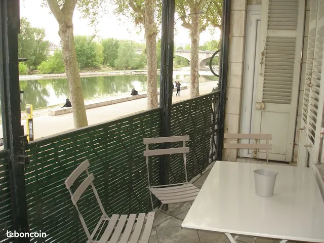 Gites du Quai du Chatelet "Les Oiseaux" et "La Gabare"