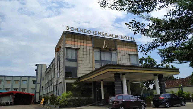 Borneo Emerald Hotel