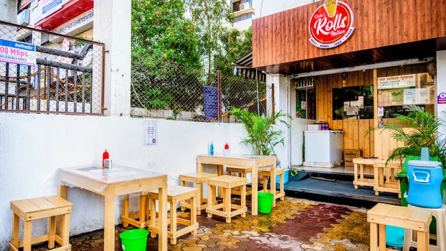 Delhi's Rolls Nation