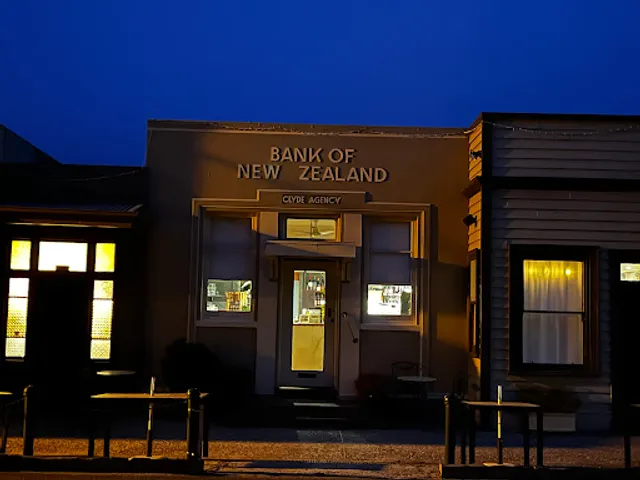 The Old Clyde Bank (formerly The Bank Cafe)