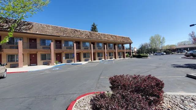Carson Valley Motor Lodge