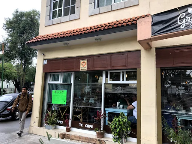 Gramo Cafe