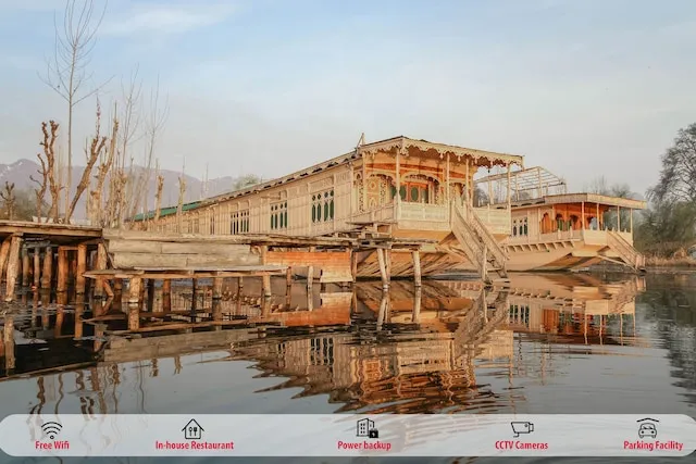 OYO 14629 Houseboats Ibrahim Group