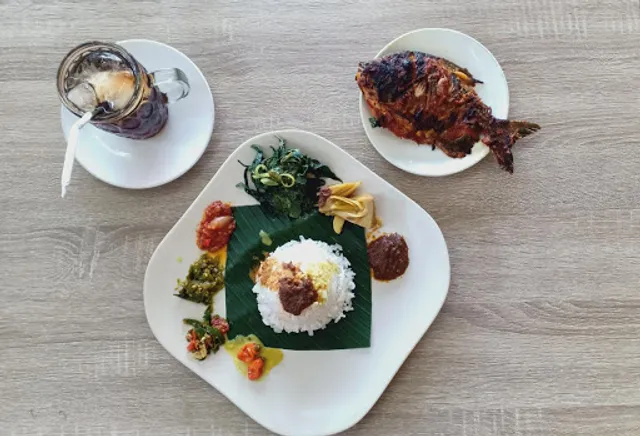 Rumah Makan Indak Banamo