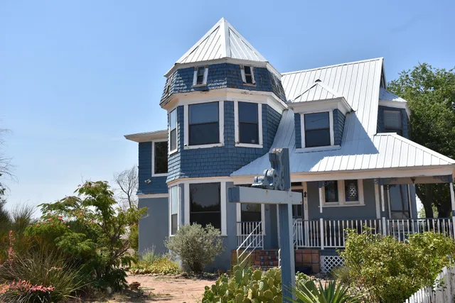 Country Club Bed & Breakfast