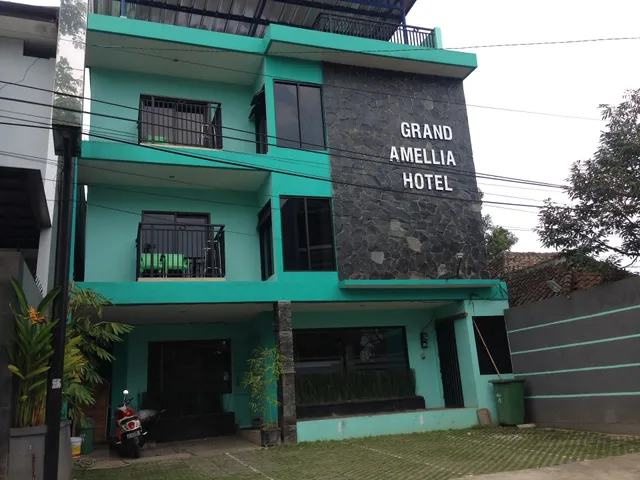 grand amellia hotel