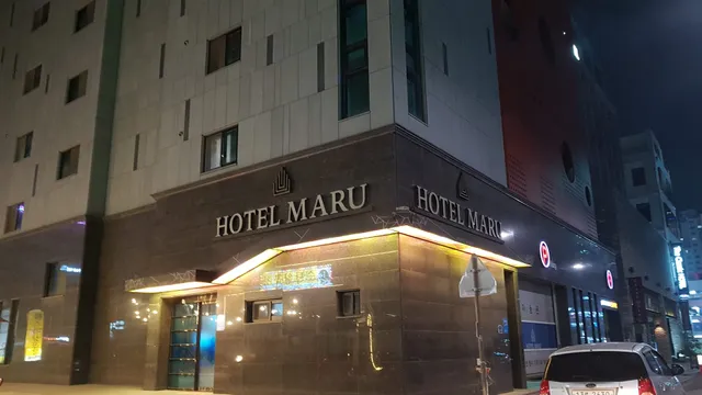 Hotel MARU