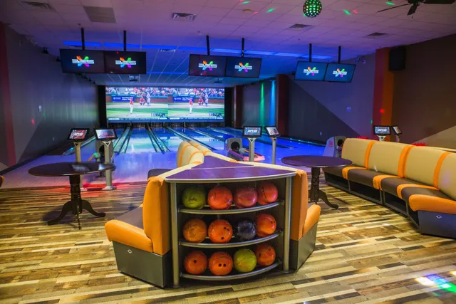 Rebound Trampoline Park & Event Zona Bowl - Tupelo