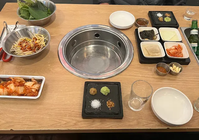 명랑회관 문정법조타운점