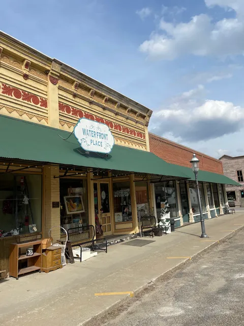 Waterfront Place Antiques