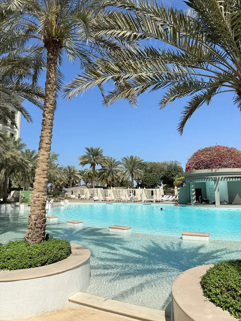 La Piscina by Palazzo Versace Dubai