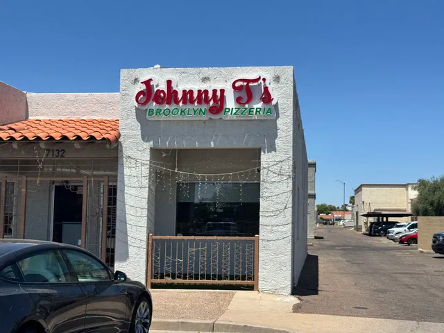 Johnny T's Brooklyn Pizzeria