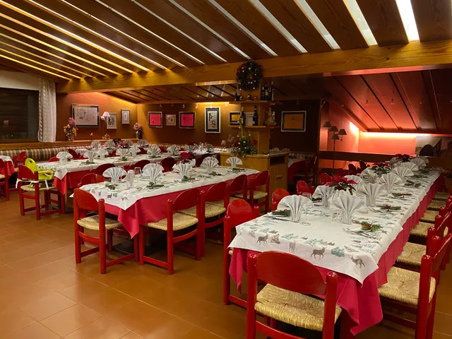 Hotel Ristorante Col Indes Miramonti