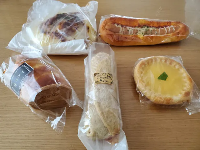 パン工房モナモナ