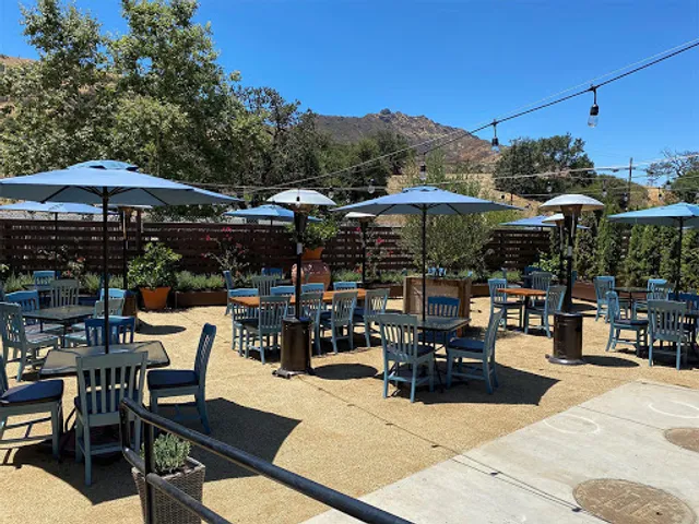 BASTA Restaurant - Agoura Hills