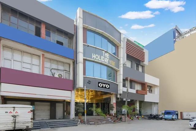 Hotel O The Holiday Vibe