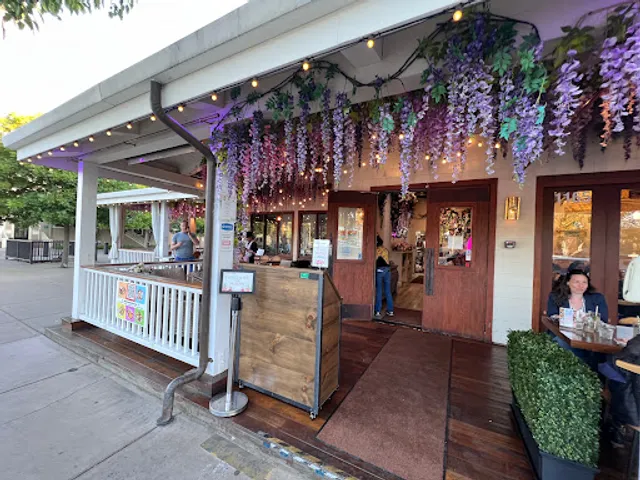 Farmhouse Kitchen Thai Cuisine