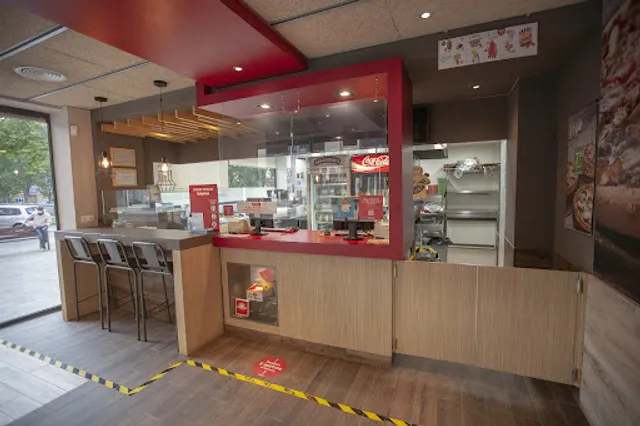 Telepizza Vic - Pizza y Comida a Domicilio