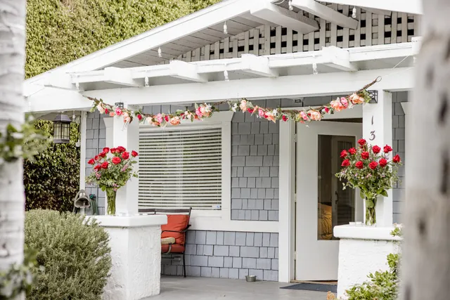 World Artists Living