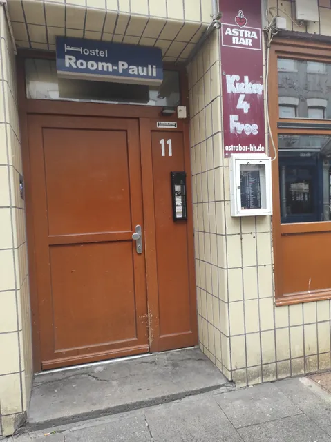 Room-Pauli
