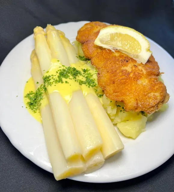 Hotel & Restaurant Deutsches Haus am Haussee