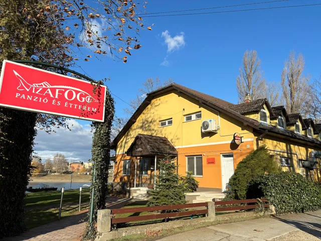 Vizafogó Panzió és Étterem