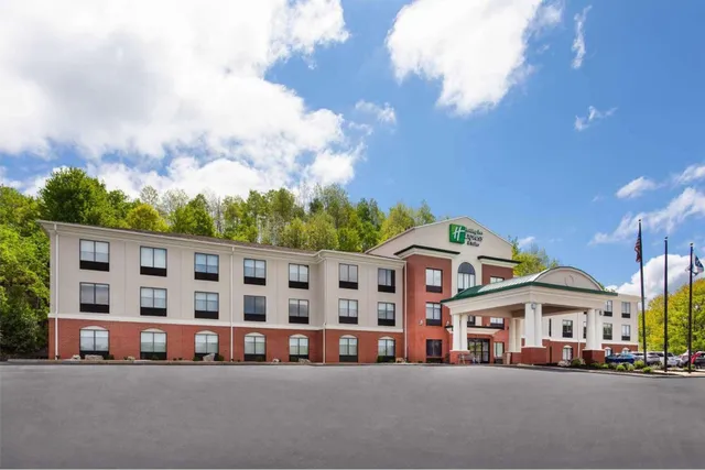 Holiday Inn Express & Suites | Dubois