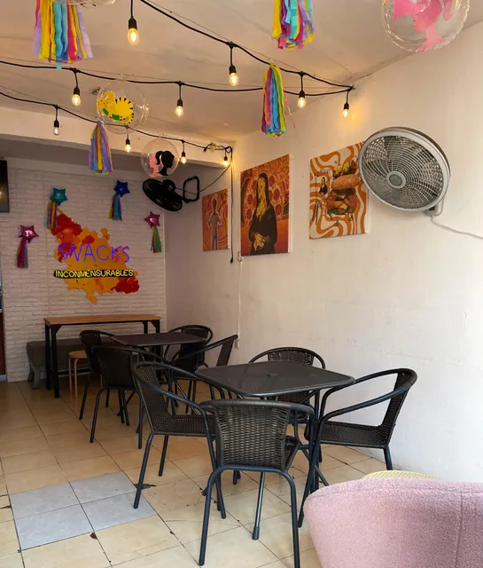 Snacks Inconmensurables