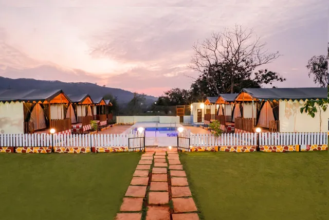 Khadakwasla Backwater Tent Camping and Resort