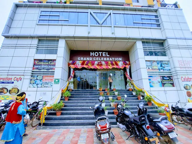 Hotel The Grand Celebration