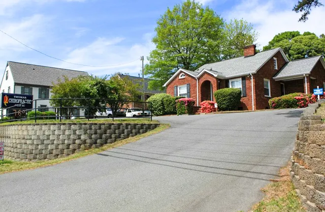 Thomas Chiropractic Clinic, PLLC