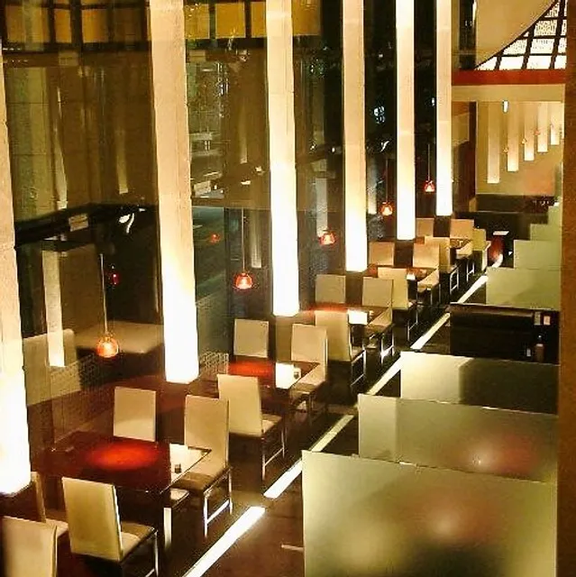 KAMONKA Akasaka Tameikesanno shop