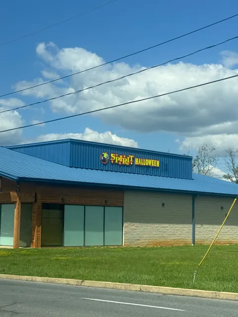 Spirit Halloween