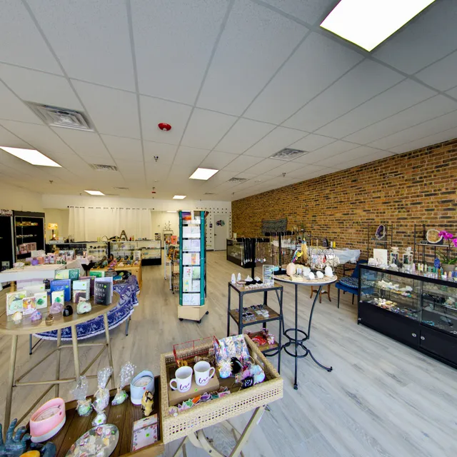 Emmy's Crystals & Gifts